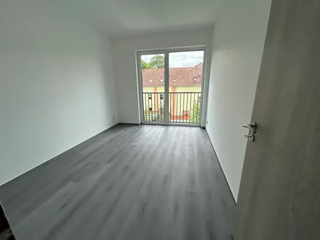 Pronájem bytu 2+kk, Milovice, Kaštanová, 49 m2