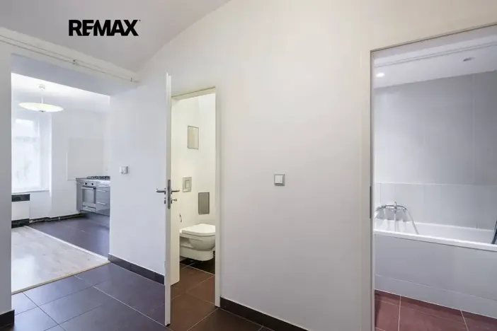 Pronájem bytu 1+1, Praha - Libeň, Andrštova, 44 m2