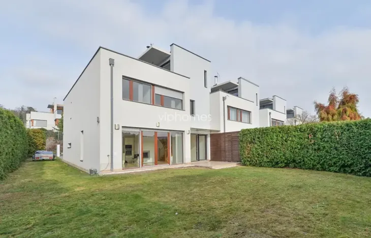 Pronájem vily, Praha - Jinonice, 259 m2