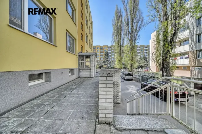 Prodej bytu 2+kk, Poděbrady, V Aleji, 43 m2