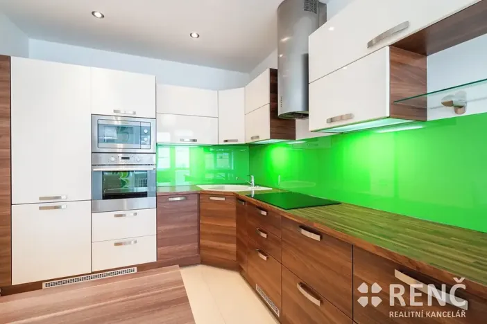 Pronájem bytu 3+kk, Brno, Stojanova, 50 m2