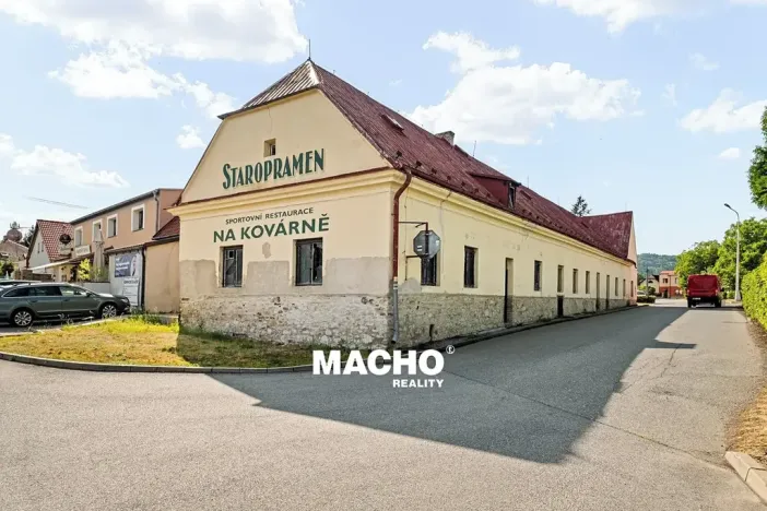 Prodej obchodního prostoru, Řitka, Na návsi, 286 m2
