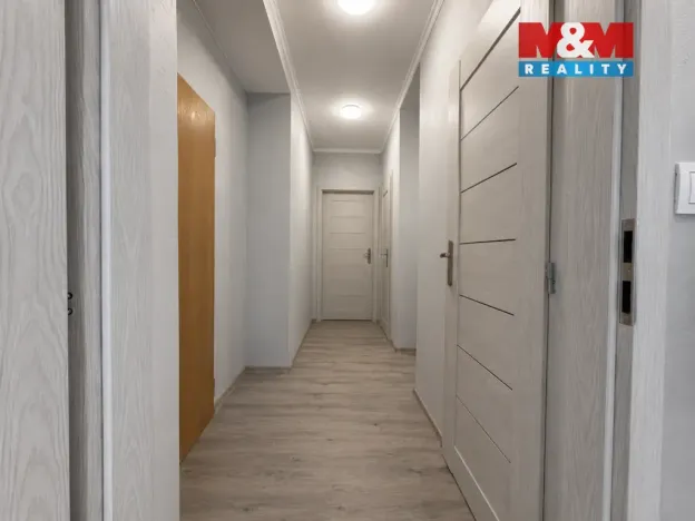 Prodej bytu 2+1, Ústí nad Labem - Bukov, Dukelských hrdinů, 52 m2