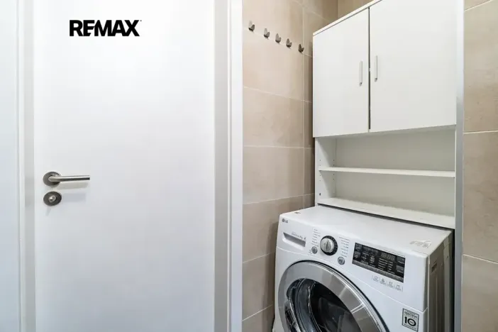 Pronájem bytu 3+kk, Praha - Hostivař, Nurmiho, 63 m2