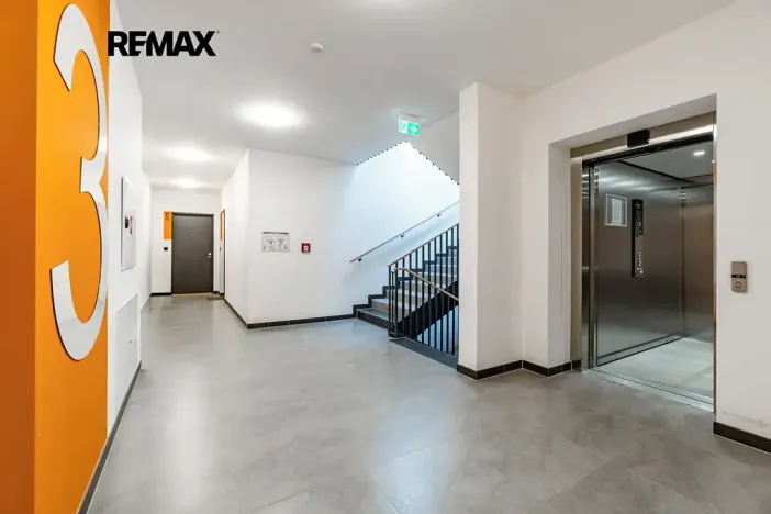 Pronájem bytu 3+kk, Praha - Hostivař, Nurmiho, 63 m2