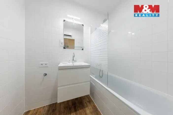 Prodej bytu 3+1, Nová Ves, 55 m2