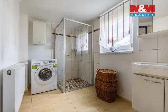 Prodej rodinného domu, Krásná Lípa - Zahrady, 200 m2