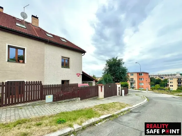 Pronájem bytu 2+1, Plzeň, Hluboká, 52 m2