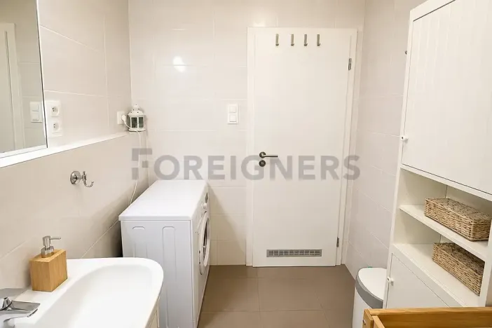 Pronájem bytu 2+kk, Praha - Žižkov, V zahrádkách, 52 m2