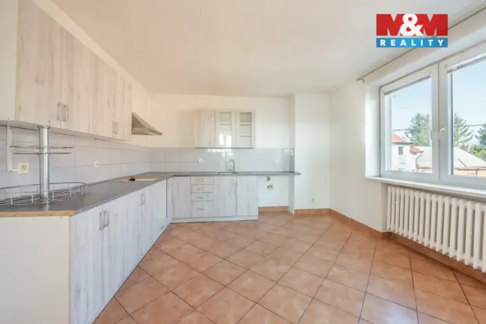 Pronájem bytu 3+1, Kladno - Švermov, Marie Majerové, 101 m2