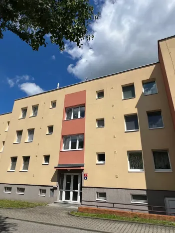 Pronájem bytu 2+1, Praha - Kbely, Studená, 63 m2