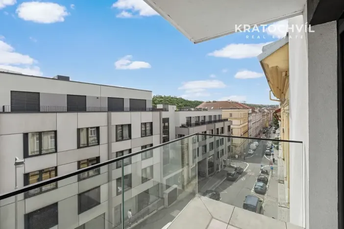 Prodej bytu 2+kk, Praha - Smíchov, Grafická, 70 m2