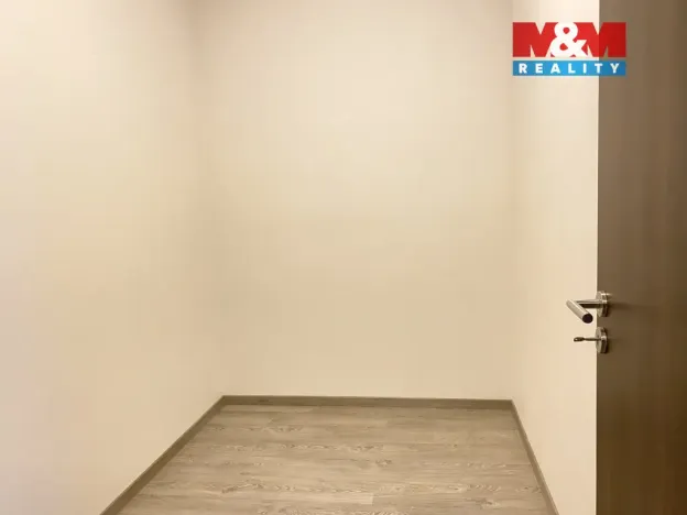 Pronájem bytu 2+kk, Ostrava - Moravská Ostrava, Jantarová, 58 m2