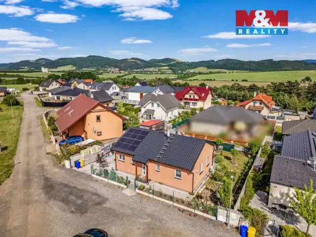 Prodej rodinného domu, Bavoryně, 74 m2