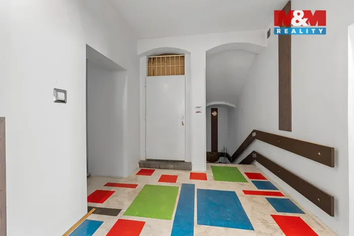 Prodej obchodního prostoru, Děčín - Děčín V-Rozbělesy, Ústecká, 741 m2