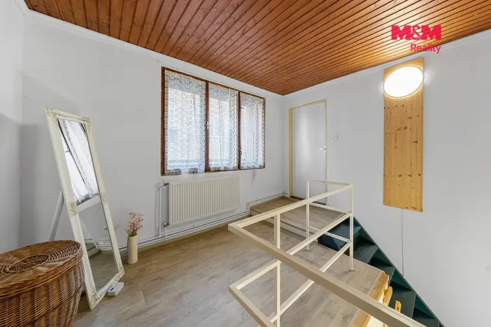 Prodej obchodního prostoru, Děčín - Děčín V-Rozbělesy, Ústecká, 741 m2
