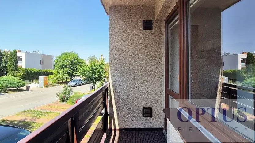 Pronájem rodinného domu, Praha - Háje, K jezeru, 306 m2