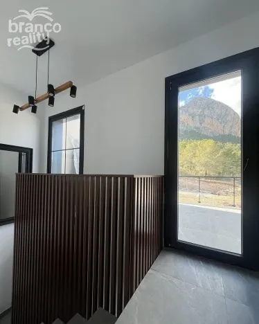 Prodej rodinného domu, Polop, Alicante, Španělsko, 213 m2