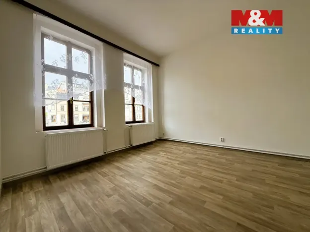 Pronájem bytu 3+1, Jablonec nad Nisou, Dolní náměstí, 80 m2