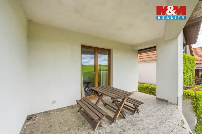 Prodej rodinného domu, Krakovec, 200 m2