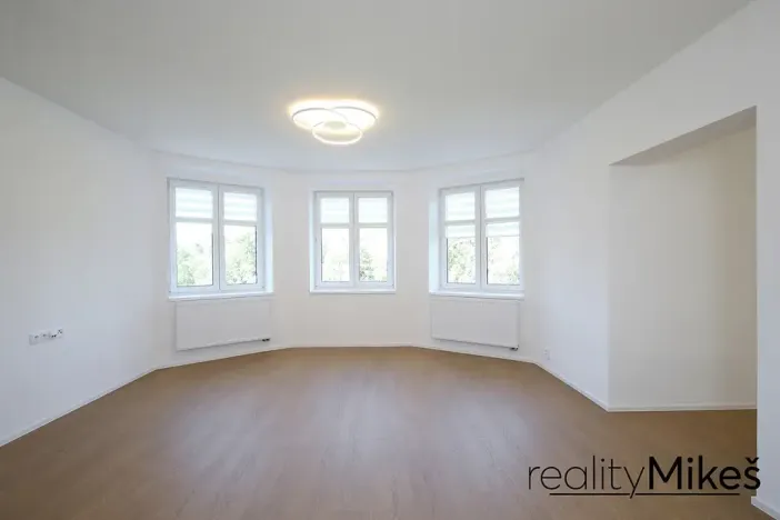 Pronájem bytu 3+1, Liberec, Šafaříkova, 87 m2