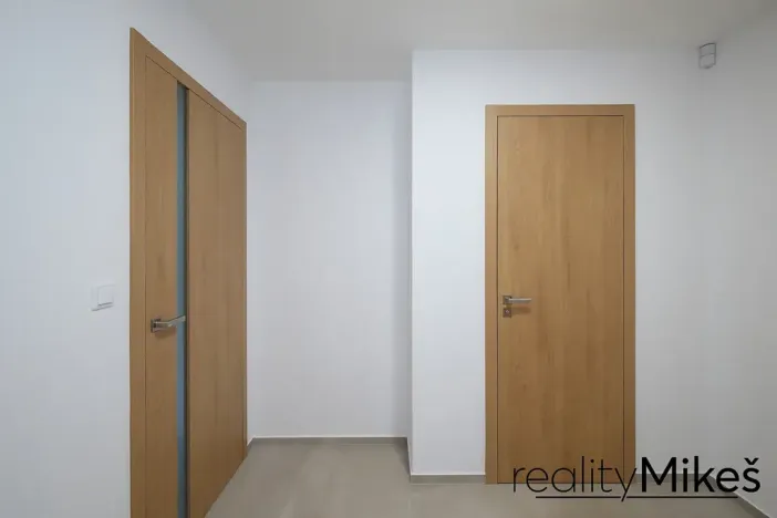 Pronájem bytu 2+kk, Liberec, Šafaříkova, 57 m2