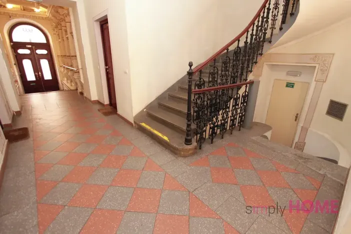 Pronájem kanceláře, Praha - Nové Město, Tyršova, 43 m2