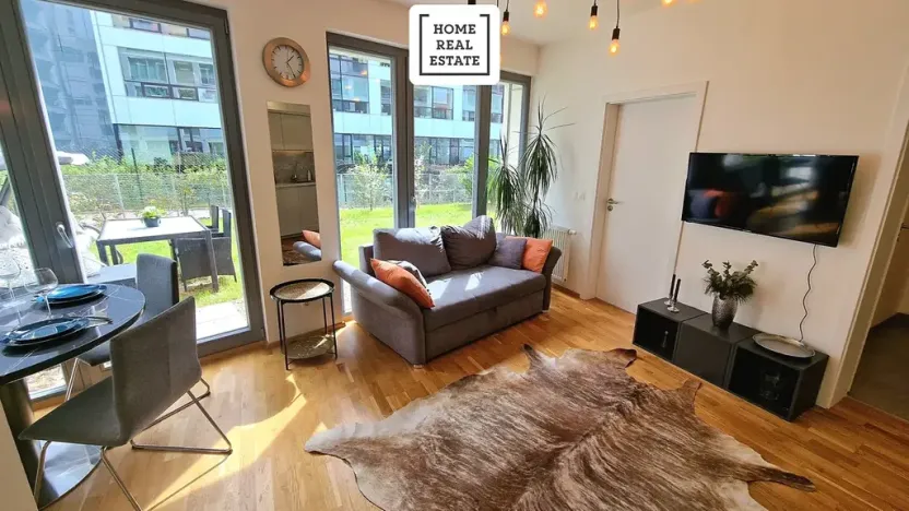 Pronájem bytu 2+kk, Praha - Karlín, Breitfeldova, 50 m2