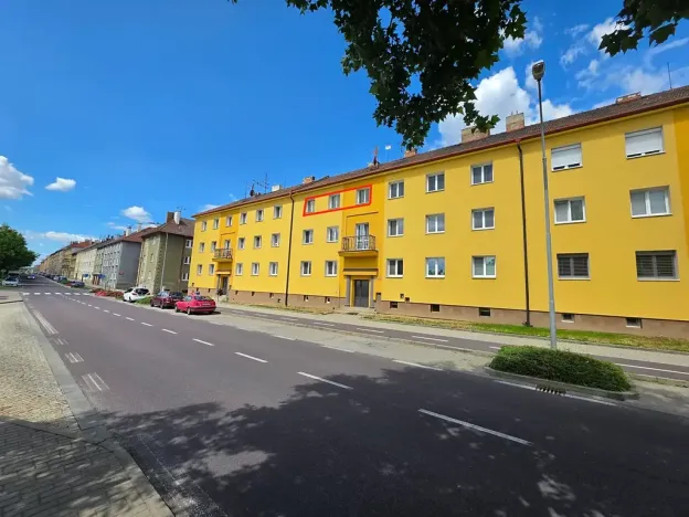 Prodej bytu 3+1, Znojmo, 28. října, 57 m2