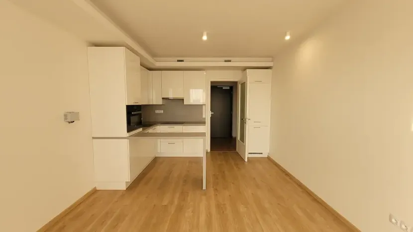 Pronájem bytu 1+kk, Praha - Stodůlky, Mukařovského, 31 m2