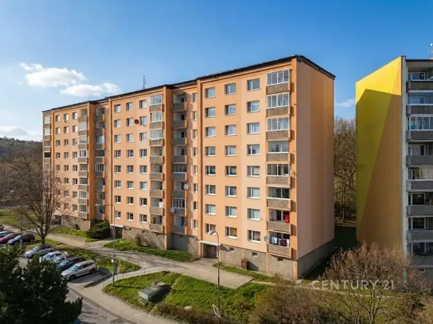 Pronájem bytu 2+1, Chomutov, Kamenný vrch, 58 m2