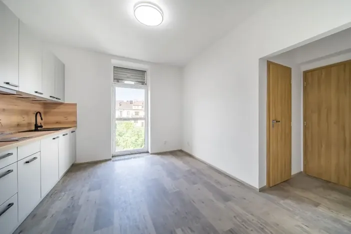 Pronájem bytu 2+1, Brno, Nevrklova, 57 m2