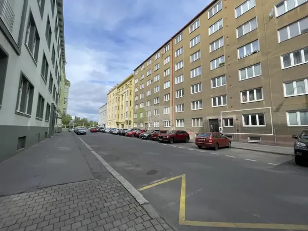 Prodej bytu 1+1, Praha - Libeň, Drahobejlova, 25 m2