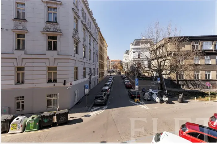 Pronájem bytu 1+1, Praha - Holešovice, Kamenická, 40 m2