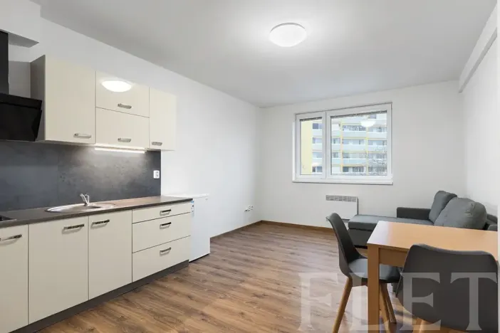 Prodej bytu 1+kk, Praha - Hloubětín, Kukelská, 23 m2