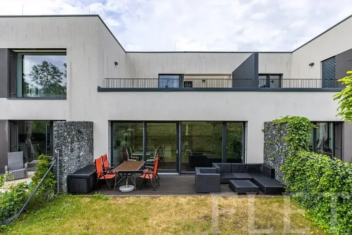 Pronájem rodinného domu, Praha - Jinonice, Nyklíčkova, 217 m2