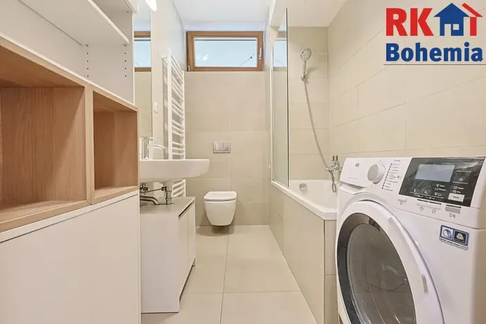 Pronájem bytu 2+kk, Praha, Na Křtině, 64 m2