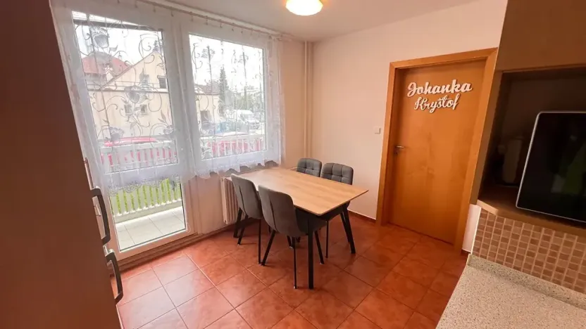 Prodej bytu 3+1, Přelouč, K. Čapka, 71 m2
