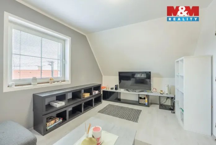 Prodej rodinného domu, Středokluky, V Chaloupkách, 111 m2
