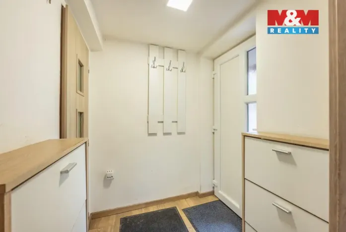 Prodej rodinného domu, Středokluky, V Chaloupkách, 111 m2