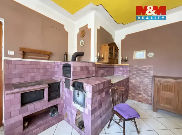 Prodej zemědělské usedlosti, Zálužice, 200 m2