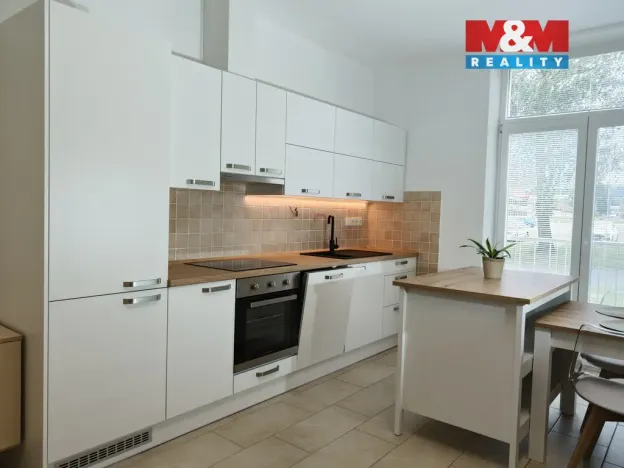 Prodej bytu 3+kk, Janovice nad Úhlavou, Rozvojová zóna, 77 m2