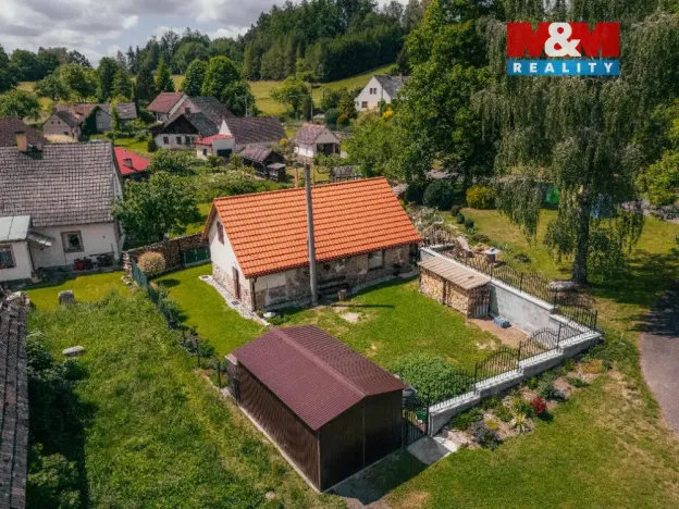 Prodej chaty, Kolinec - Vlčkovice, 41 m2