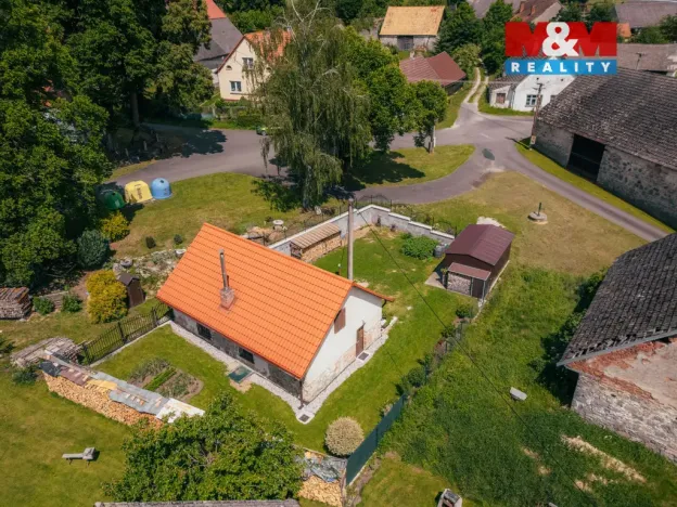 Prodej chaty, Kolinec - Vlčkovice, 41 m2
