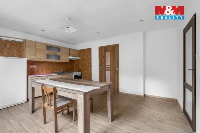 Prodej rodinného domu, Luže - Bělá, 220 m2