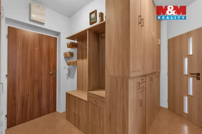 Prodej bytu 3+kk, Luštěnice - Zelená, Lesní, 61 m2