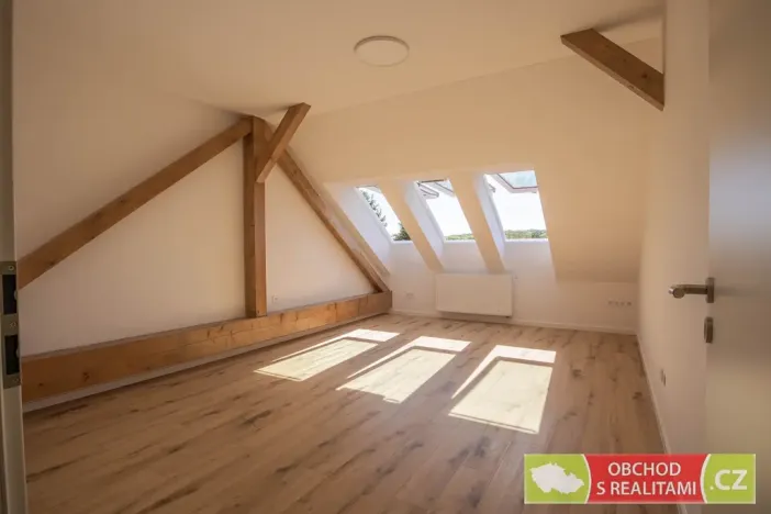 Pronájem bytu 2+kk, Heřmanův Městec, Masarykovo náměstí, 66 m2