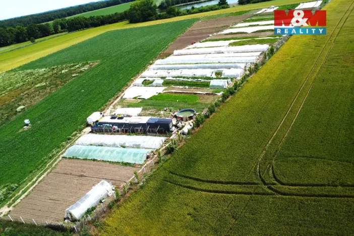 Prodej pole, Nové Dvory, 18000 m2
