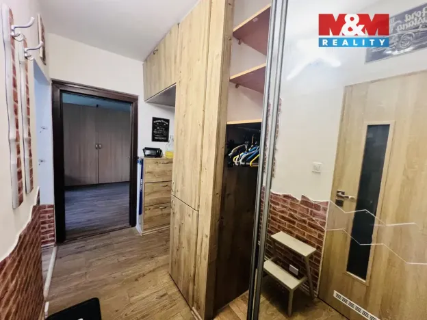 Prodej bytu 1+1, Ostrava, Aviatiků, 39 m2