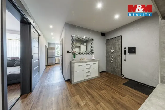 Prodej bytu 3+1, Horní Slavkov, Dlouhá, 76 m2